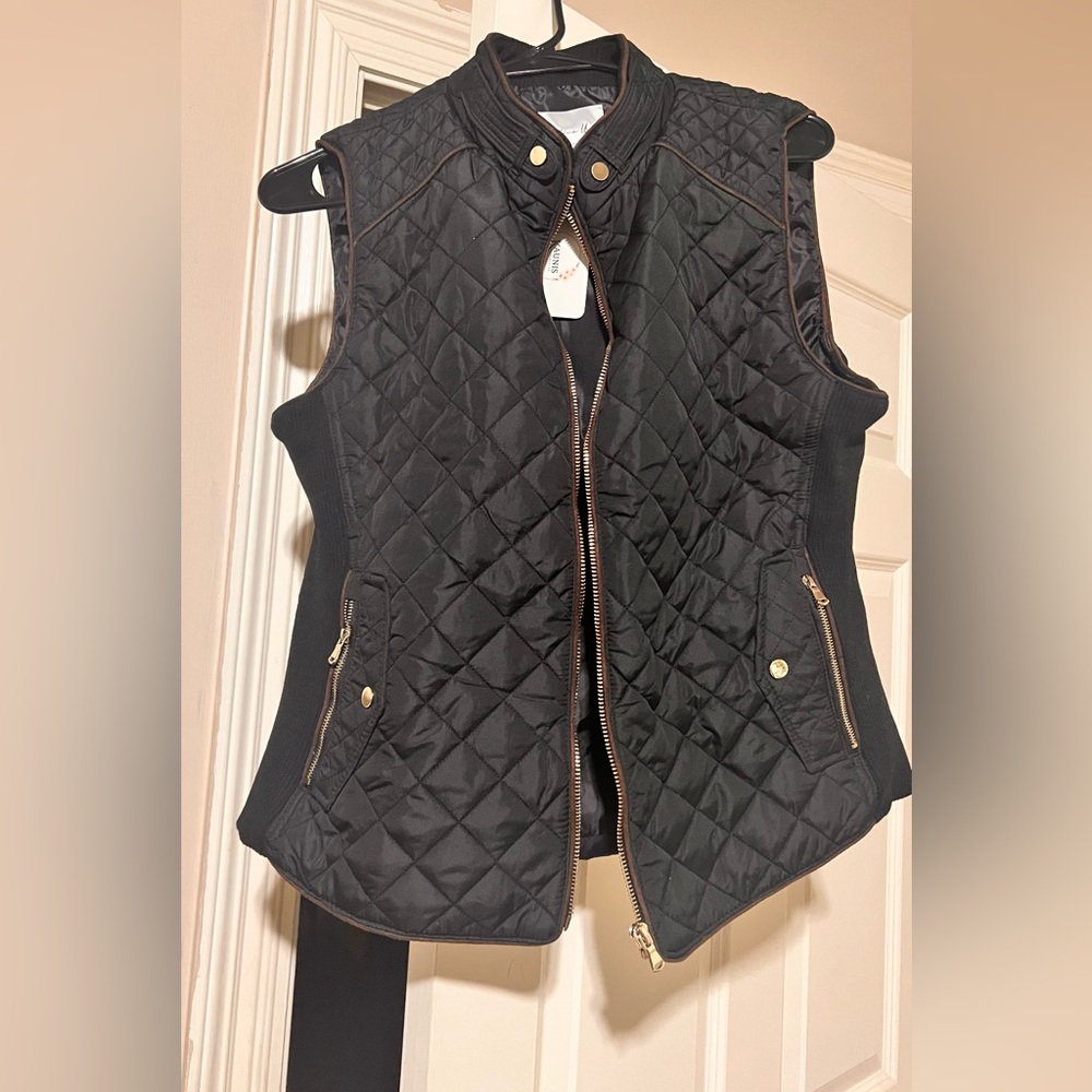 Classy Black Puffer Vest